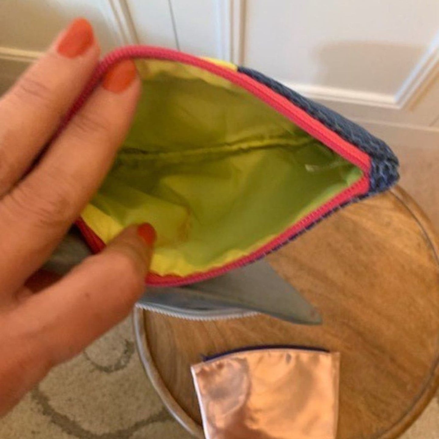 And off she went to change the world - set 5 make-up bags