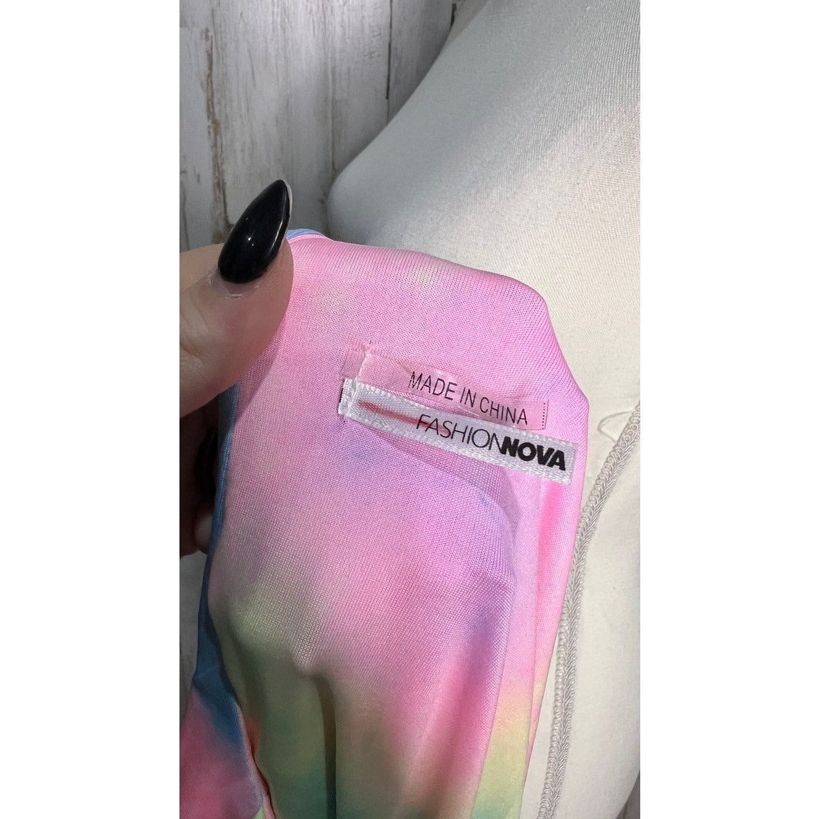 Fashion Nova Women's Tie-Dye Long Sleeve Crop Top Zipper Size 3XL