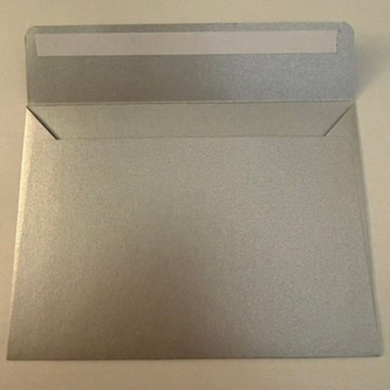 Gucci Envelope Gift Card Holder Silver Metallic Embossed Logo