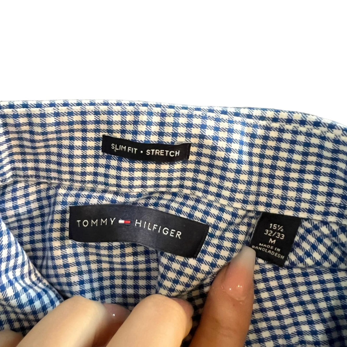 Tommy Hilfiger Blue & White Checkered Button Down Size Medium