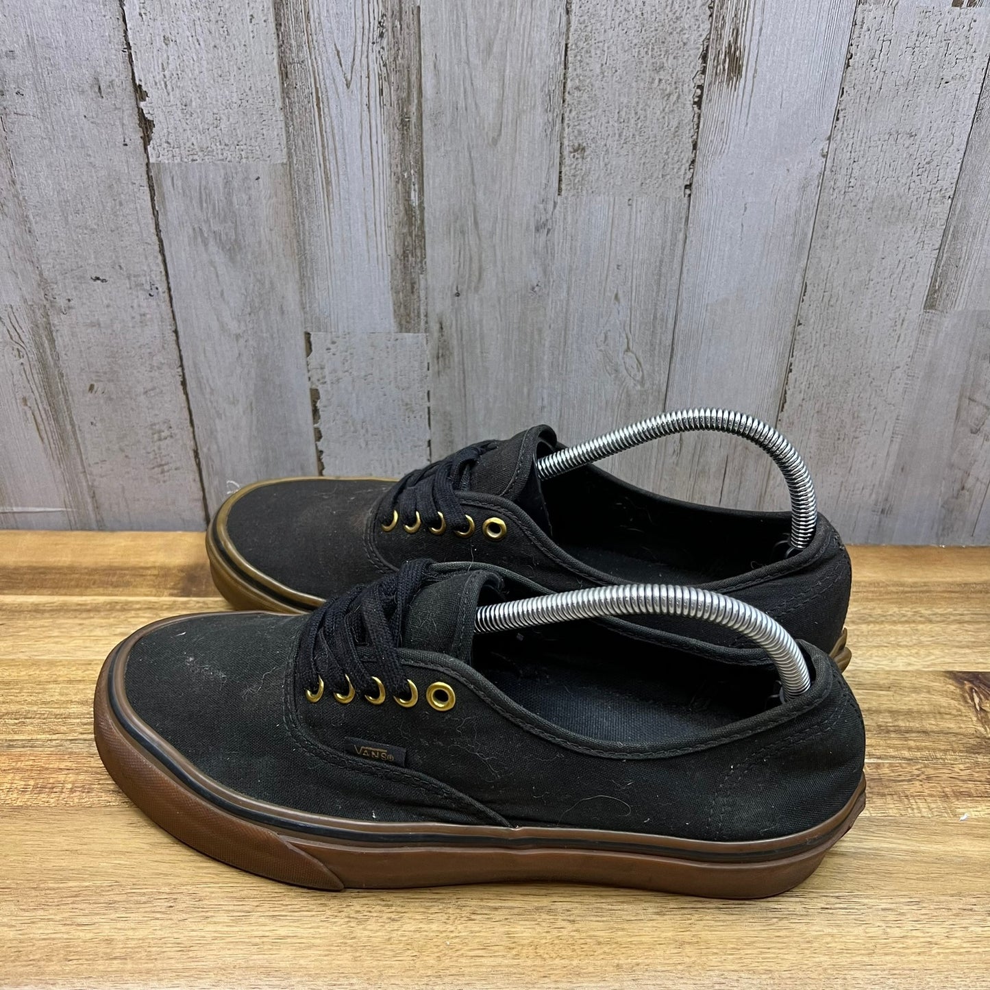 Vans Authentic Unisex Black Gum Skate Low Top Lace-Up Sneakers M 9.5 / W 11.0