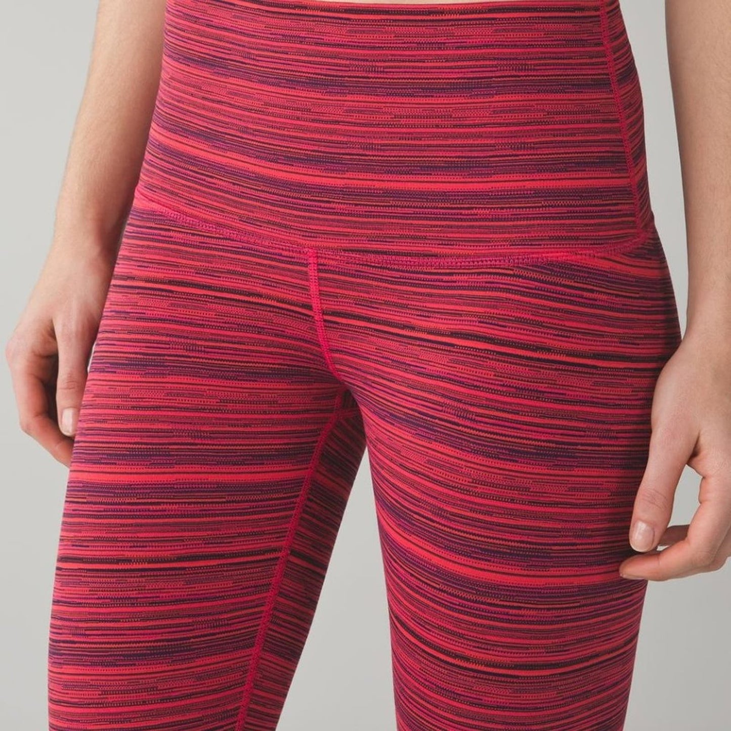 Lululemon Wunder Under Hi-Rise Crop Red Cyber Stripe Leggings Women’s Size 6