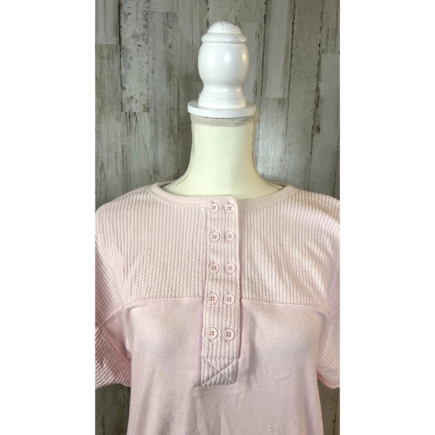 Vintage Colter Bay Women's XL Vintage Pink Henley Button-Up Short Sleeve Top