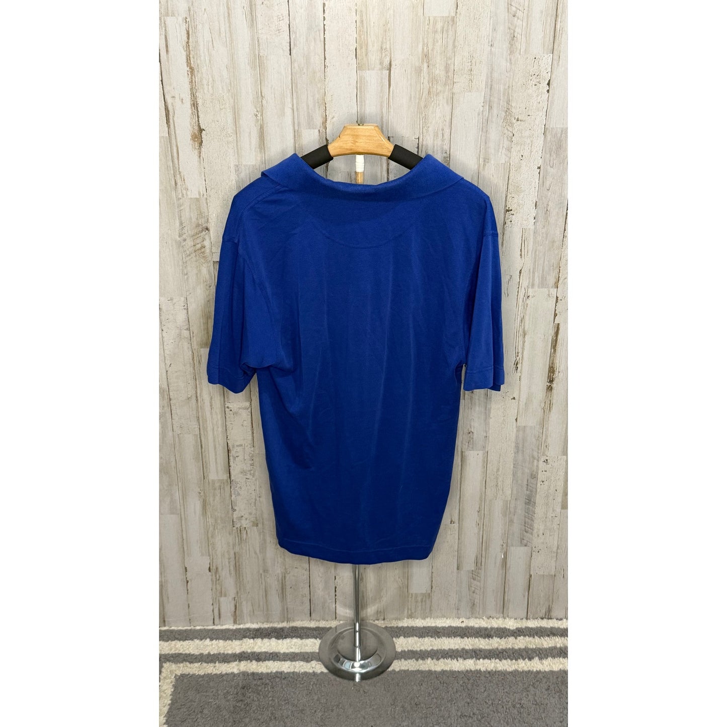 Cutter & Buck Men's Blue Polo Shirt Size Medium Short Sleeve Collared