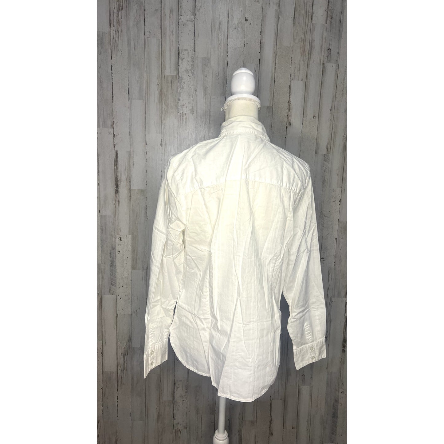 Kim Rogers Women's White Button-Up Blouse Long Sleeve Size Large Casual