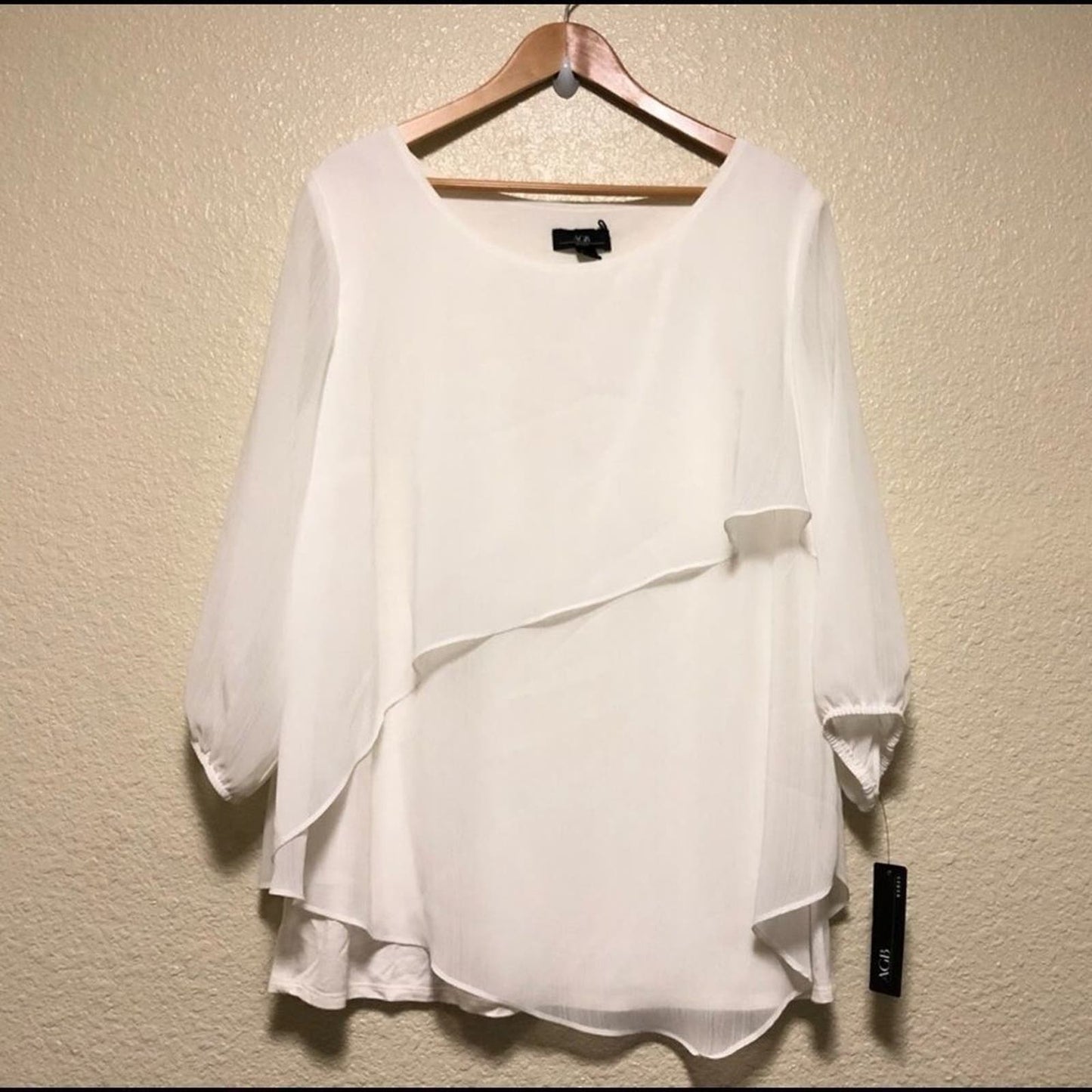 AGB White Blouse w/attached Tank Size 1X EUC