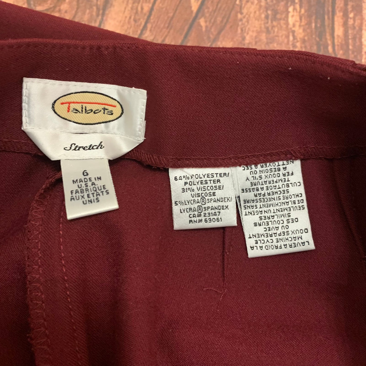 Talbots Burgundy Stretch Pull-On Ankle Pants Size 6