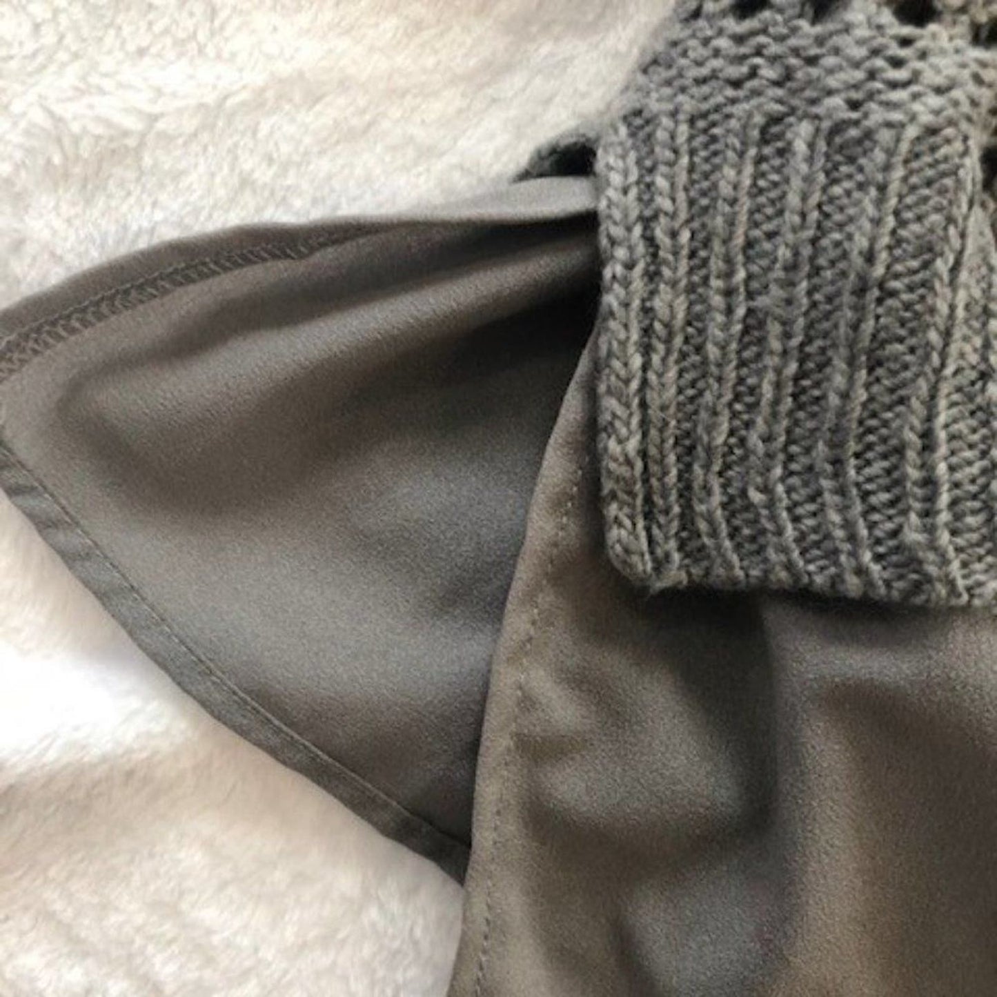 Combo style grey pullover sweater L EUC