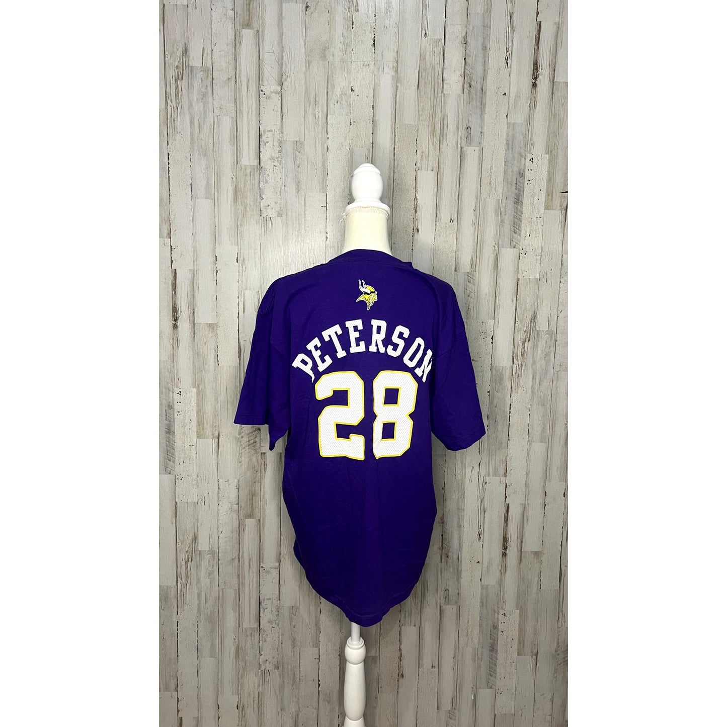 Reebok Men's Large Purple Minnesota Vikings Adrian Peterson #28 T-Shirt