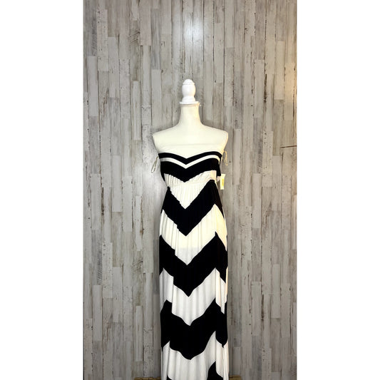 NWT MM MM MM Women's Medium Black & White Strapless Chevron Maxi Dress