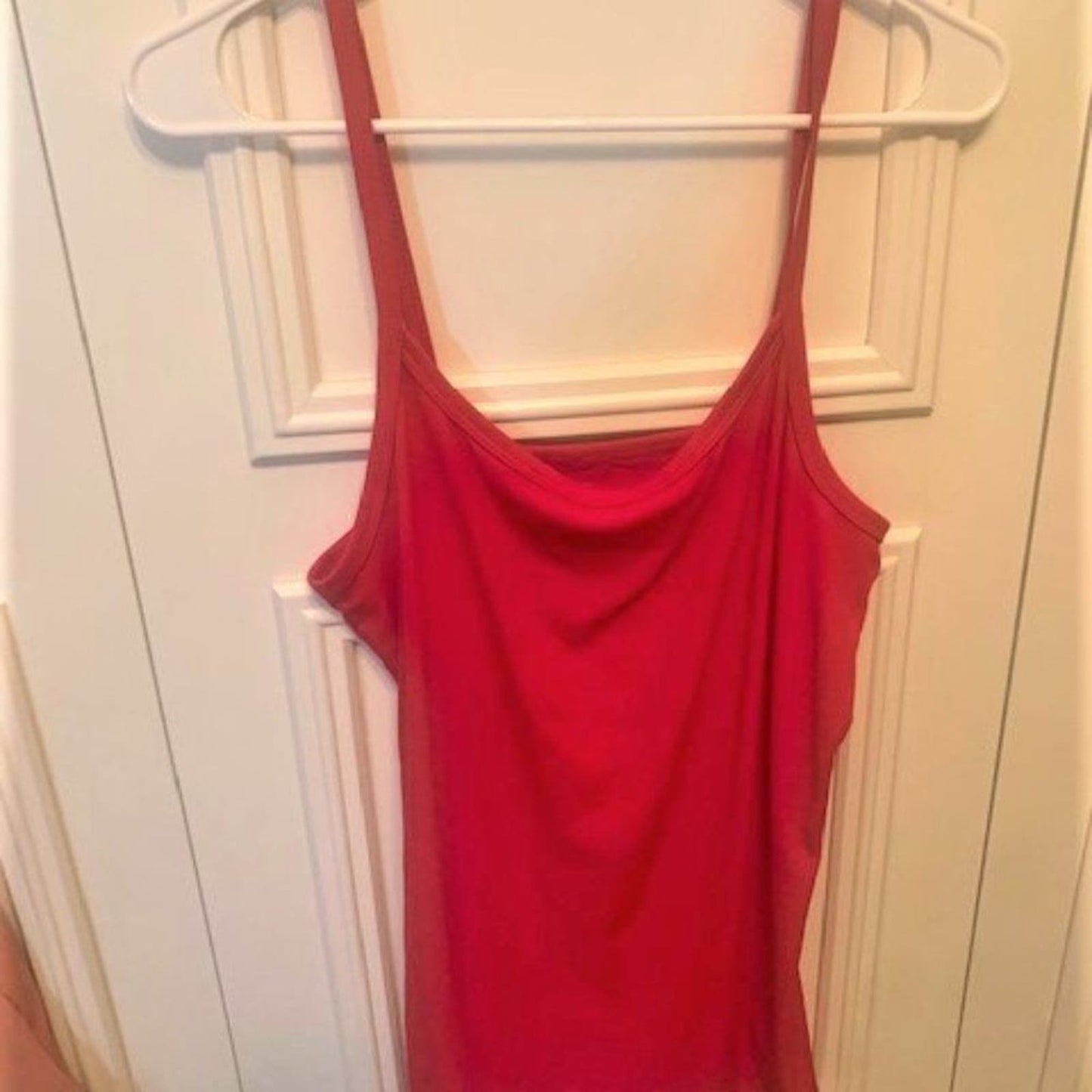 Set 2 No Boundaries red/salmon ribbed tank tops EUC