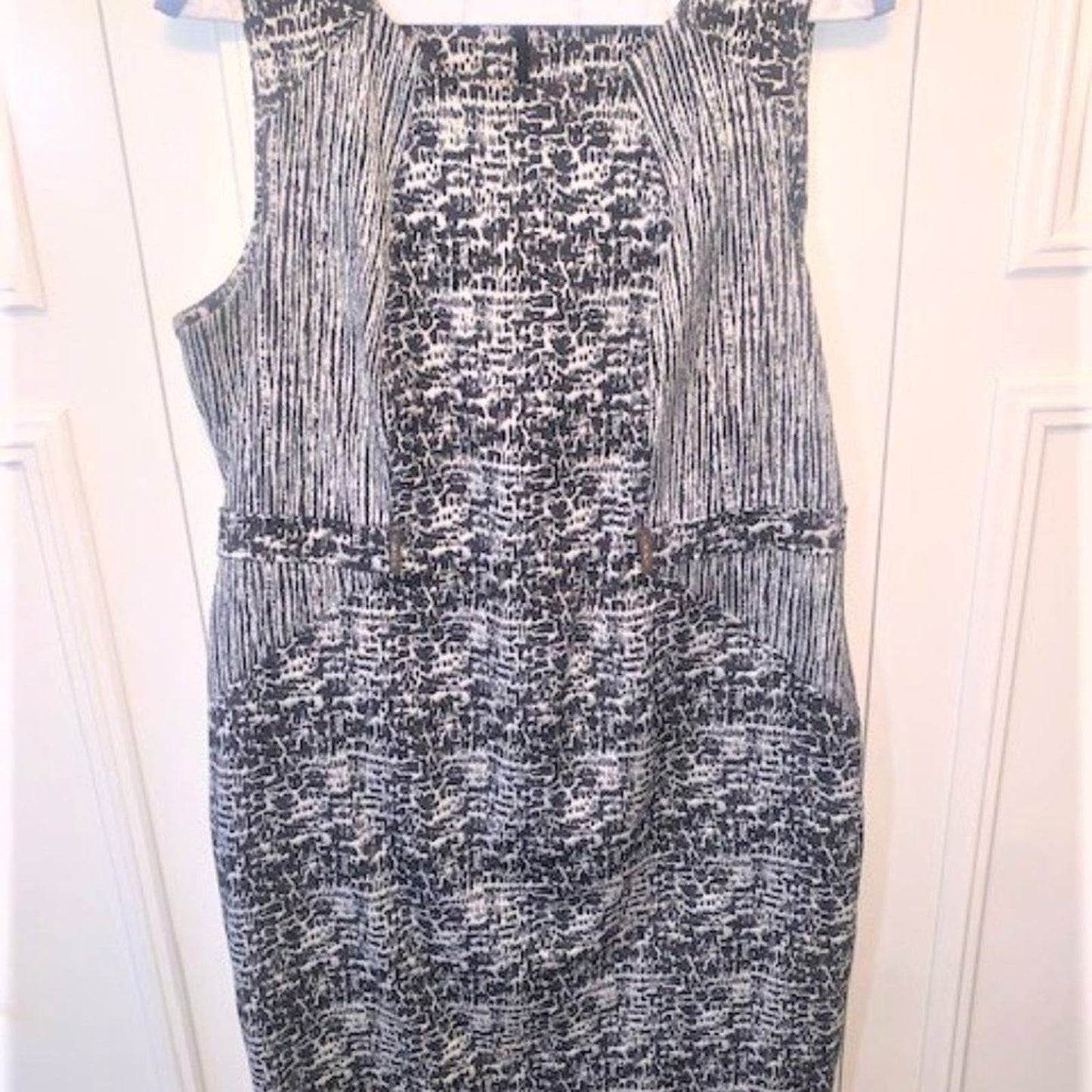 CALVIN KLEIN black/white animal print dress 16 EUC