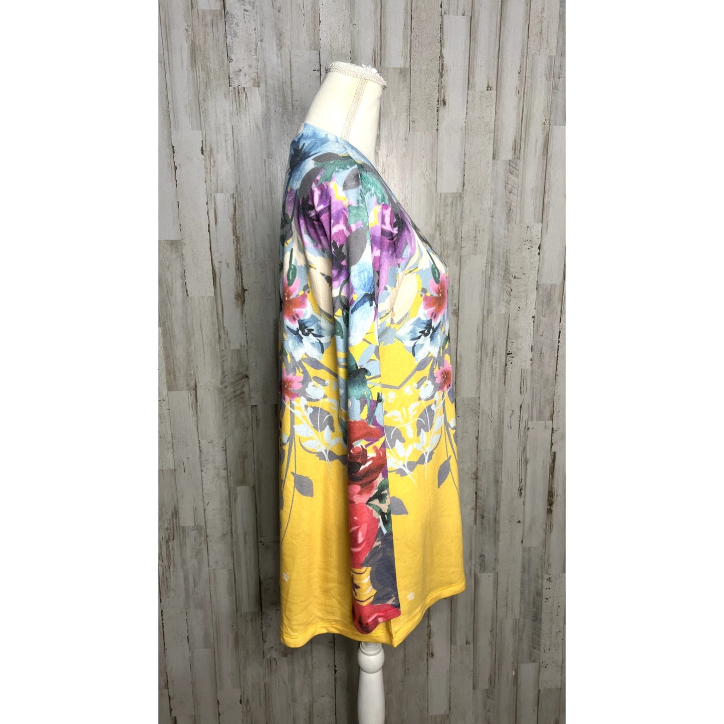 Soft Surroundings Women's Medium Yellow Floral Delphina V-Neck Tunic Sweater