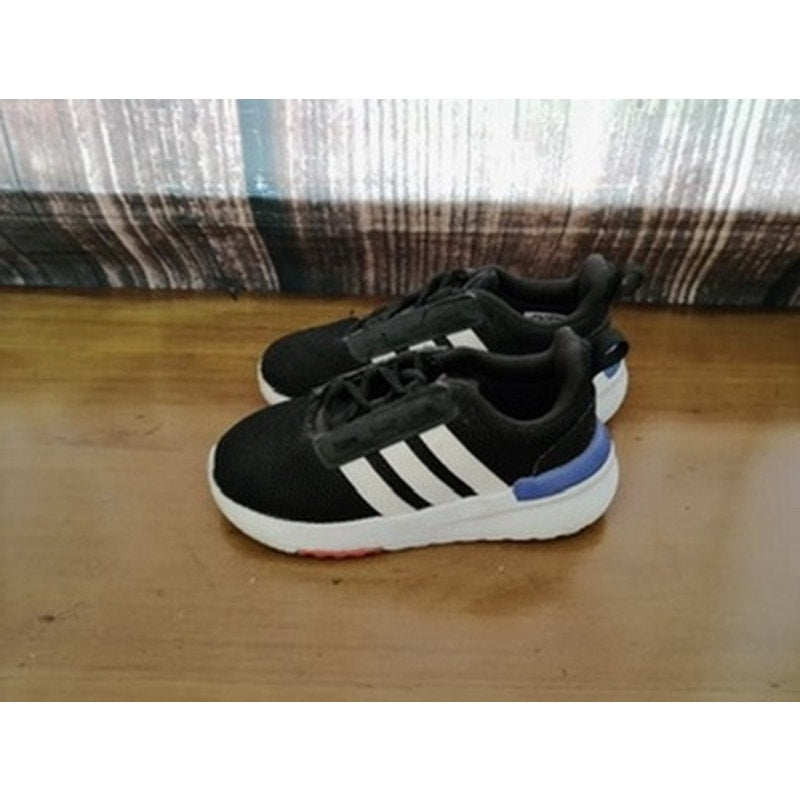 adidas Racer TR21 Cloudfoam Black White Blue Heel Kids size 9