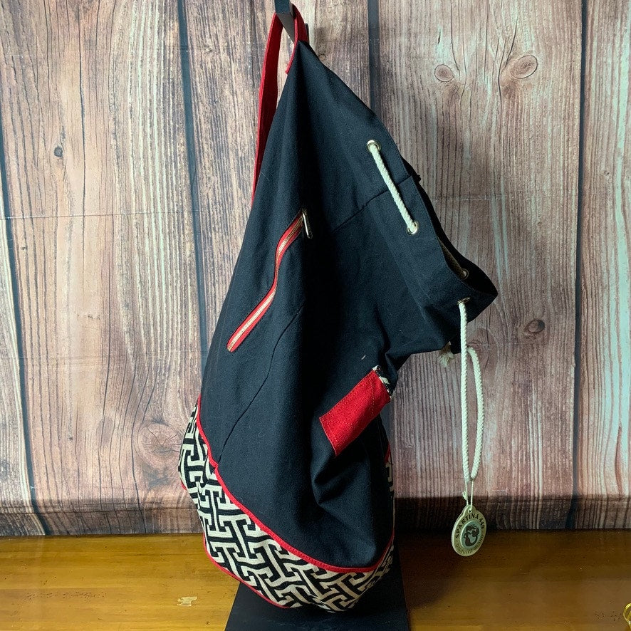NWT Spartina 449 Laundry Bag Drawstring Backpack Geometric