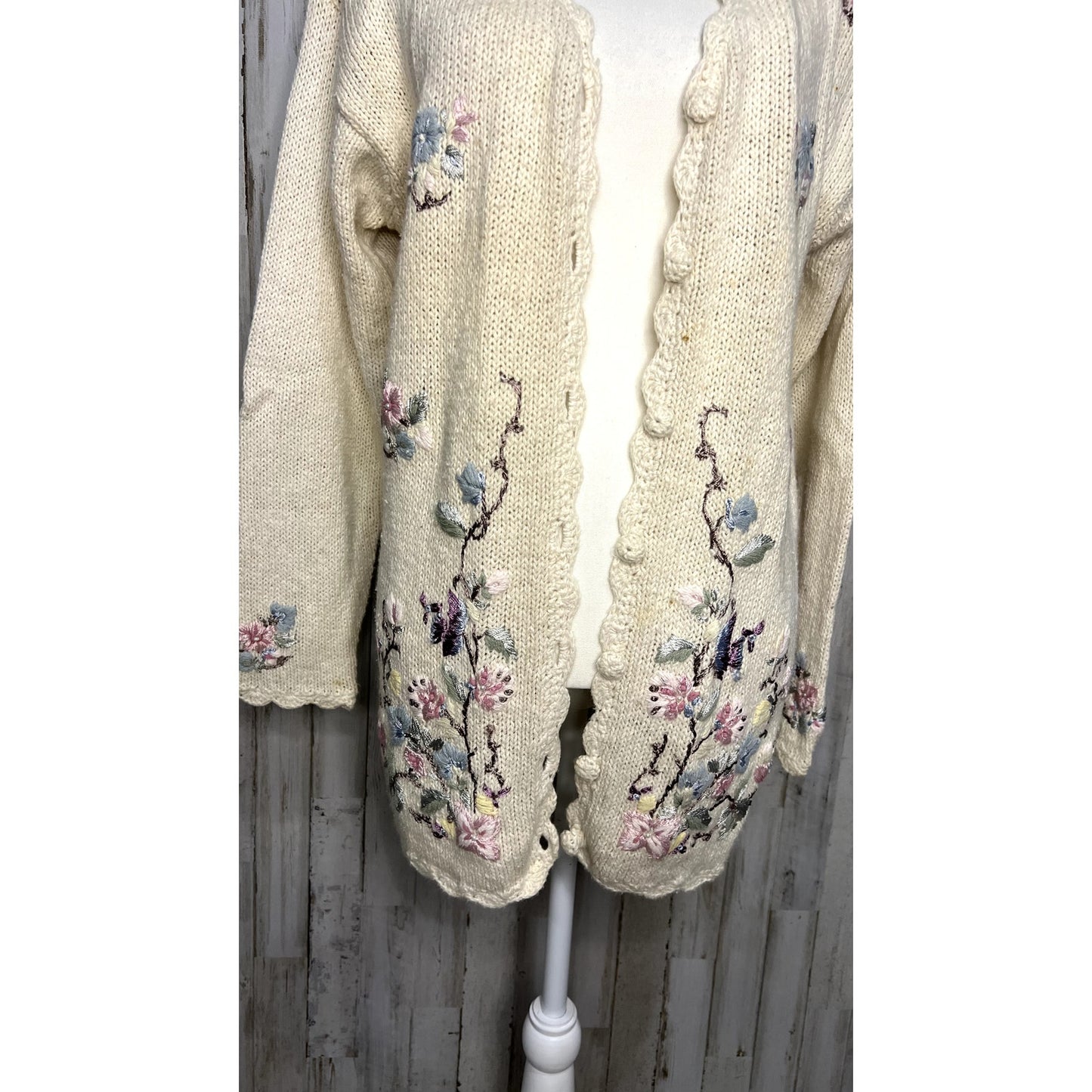 Vintage 80s Crystal Kobe Floral Embroidered Knit Cardigan Beige Women's Medium