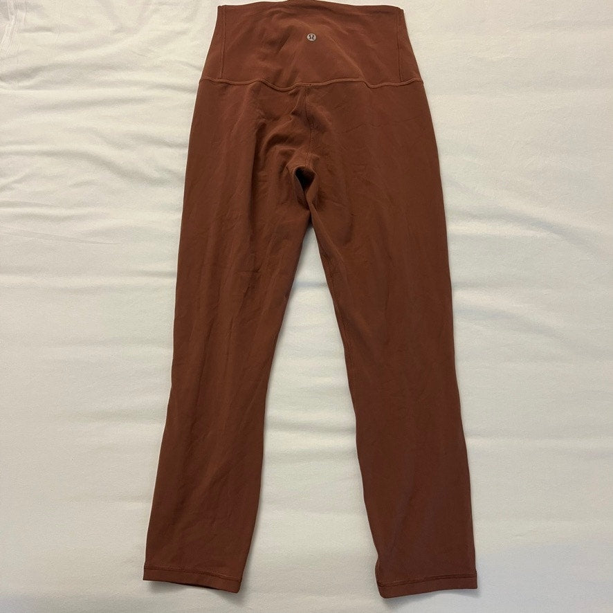 Lululemon Women's Size 8 Unlimit High-Rise Crop 23" Keyhole