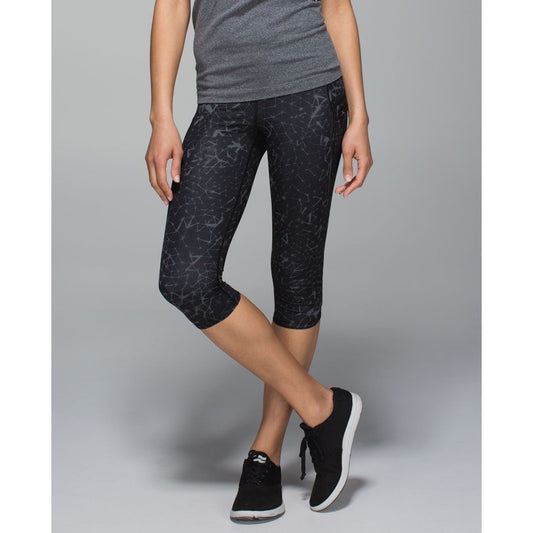 Lululemon Run Top Speed Crop Luxtreme Star Crushed Coal Black Size 4 Leggings