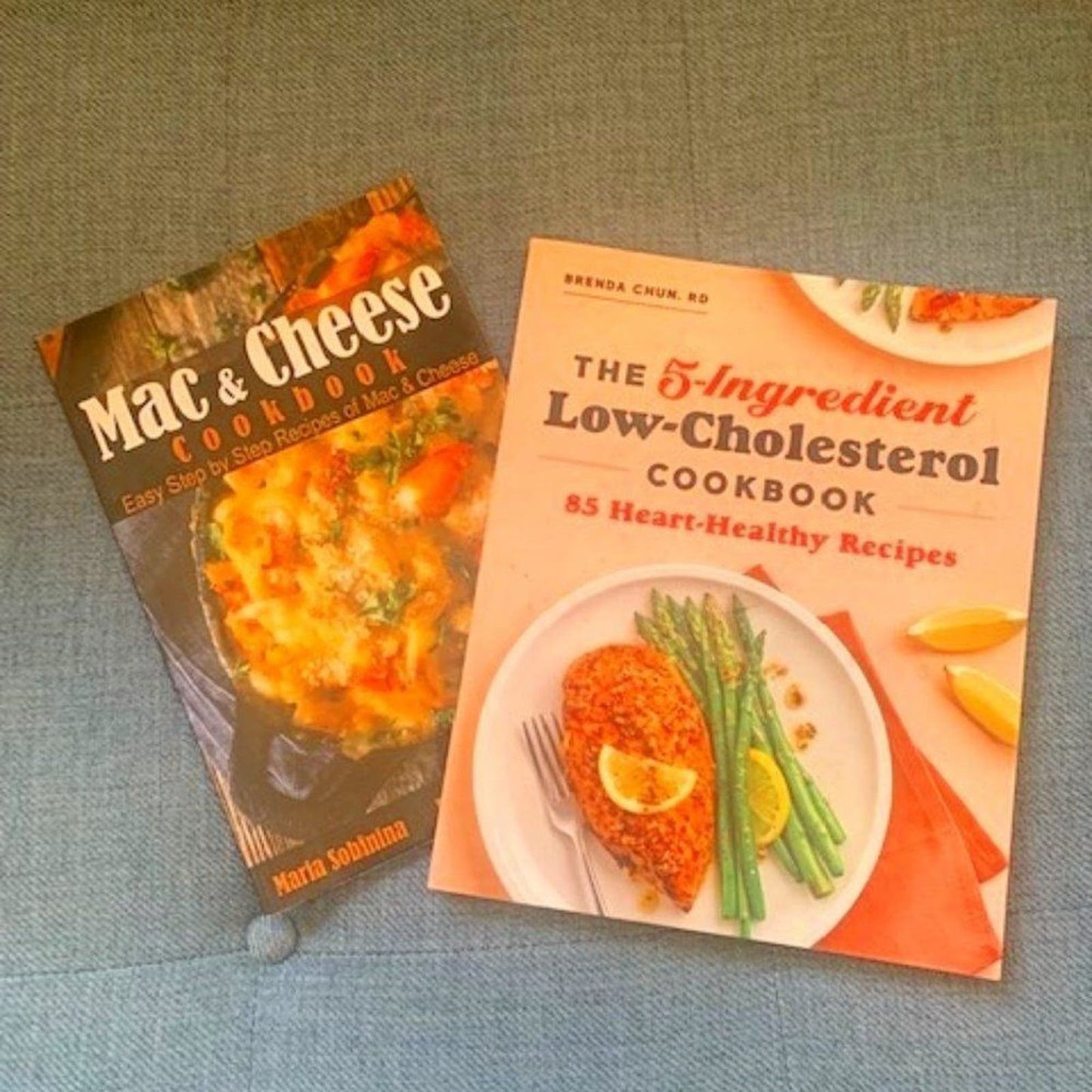 Set 2 Cookbooks Mac & Cheese/Low Cholesteroal