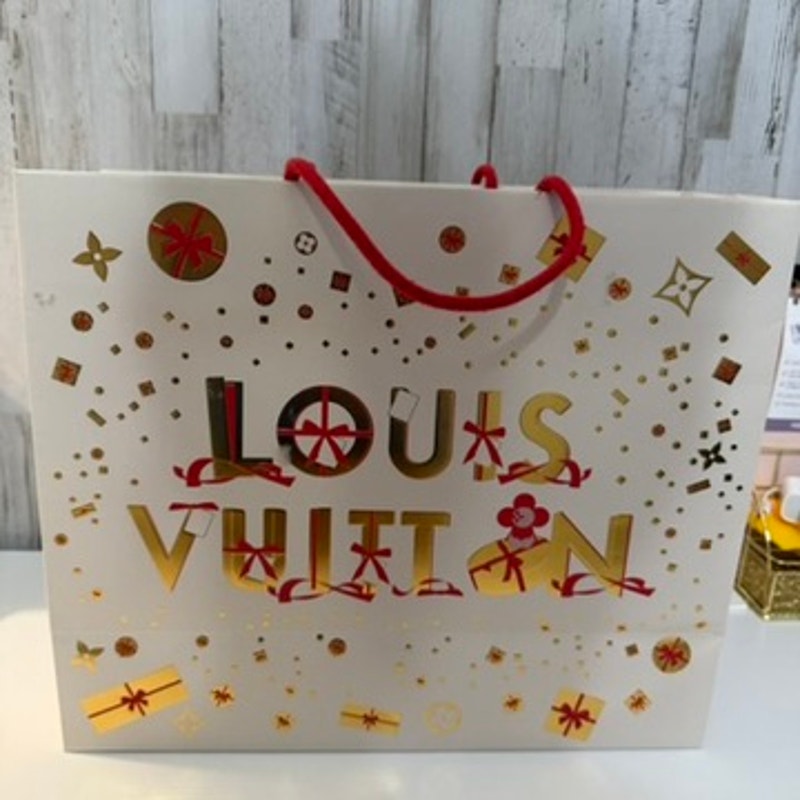 Louis Vuitton Holiday 2023 Paper Shopping Gift Bag White Joyeuses Fêtes