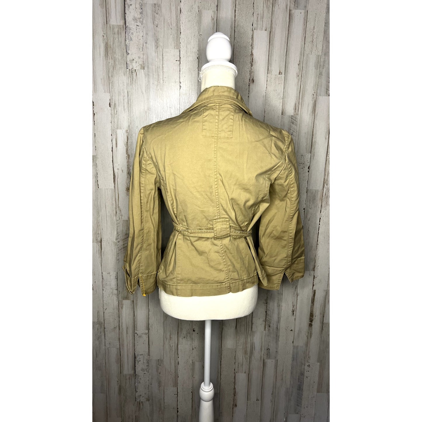 Banana Republic Women's Tan Lightweight Jacket Size 8 Belted Waist