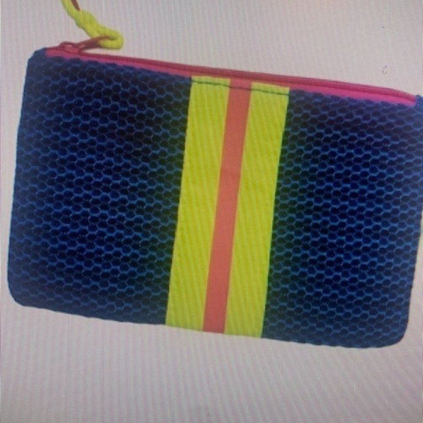 And off she went to change the world - set 5 make-up bags