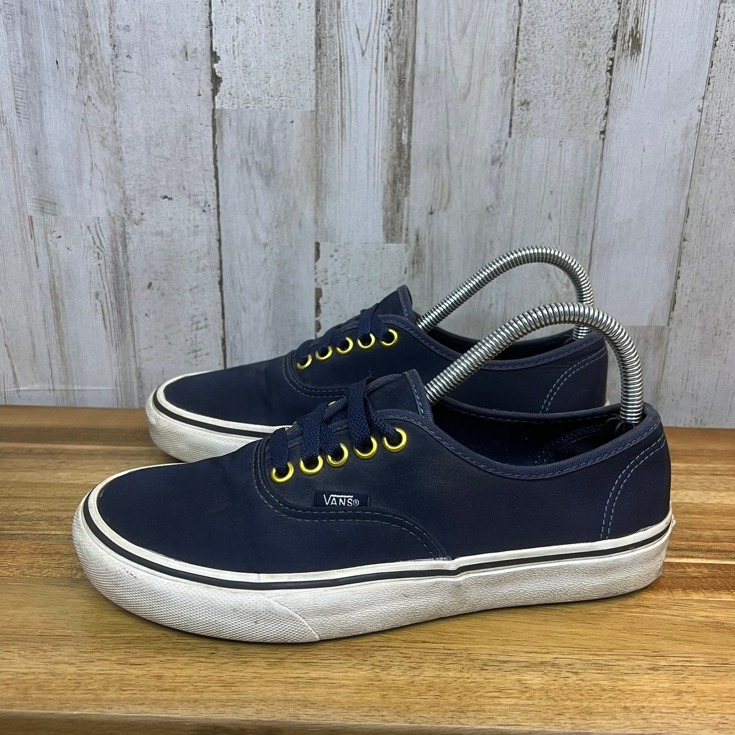 Vans Era B Navy with Gold Hardware Low Top Skate Shoes - Men's 6.5 / Women's 8.0