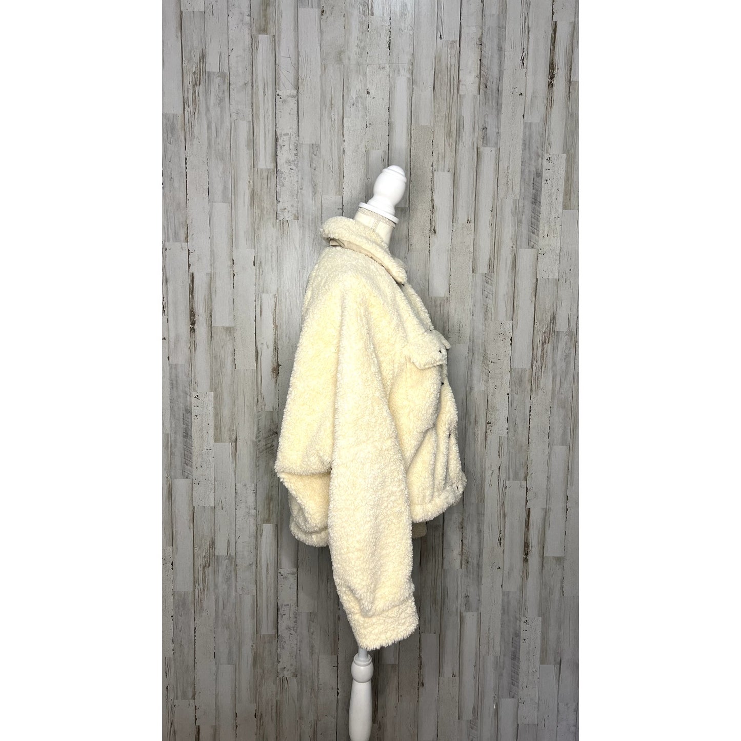 We The Free Teddy Swing Jacket Ivory Size M Cropped Button Front Cozy Casual