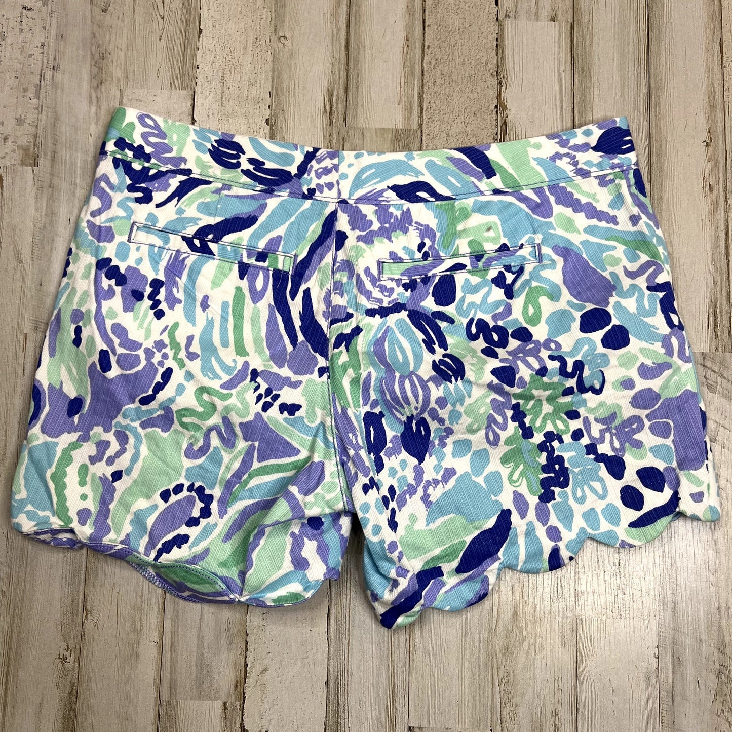 Lilly Pulitzer Buttercup Shorts Women’s Size 0 Floral Scalloped Hem Nice Ink