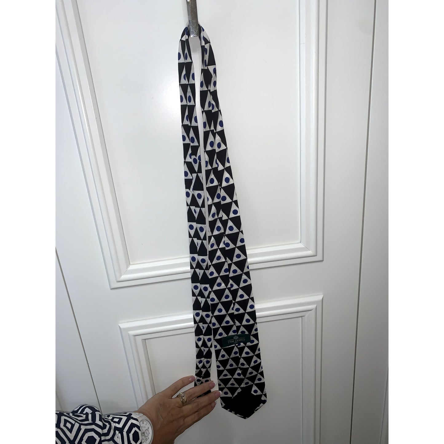 Tom James Men's Silk Geometric Designer Tie Multicolor