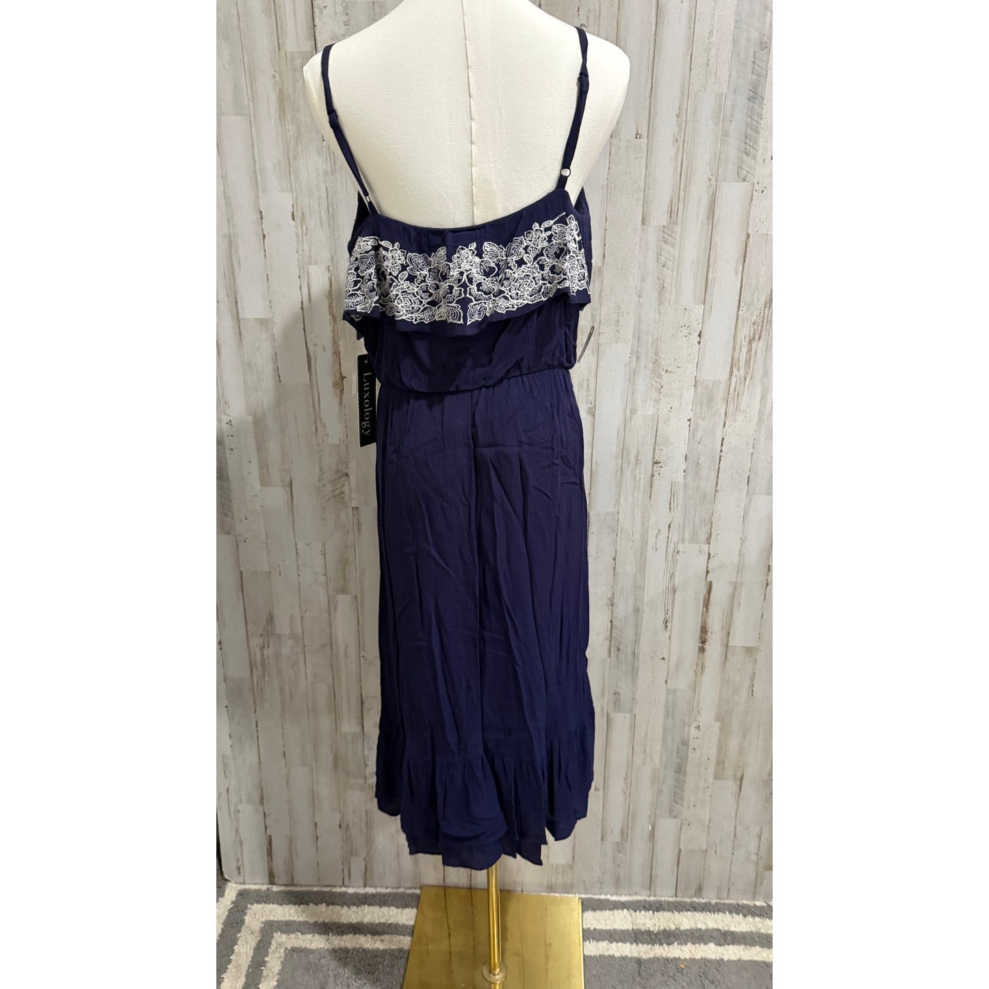 NWT Luxology Dress Womens Size 4 Navy Blue Lace Overlay Spaghetti Strap Midi