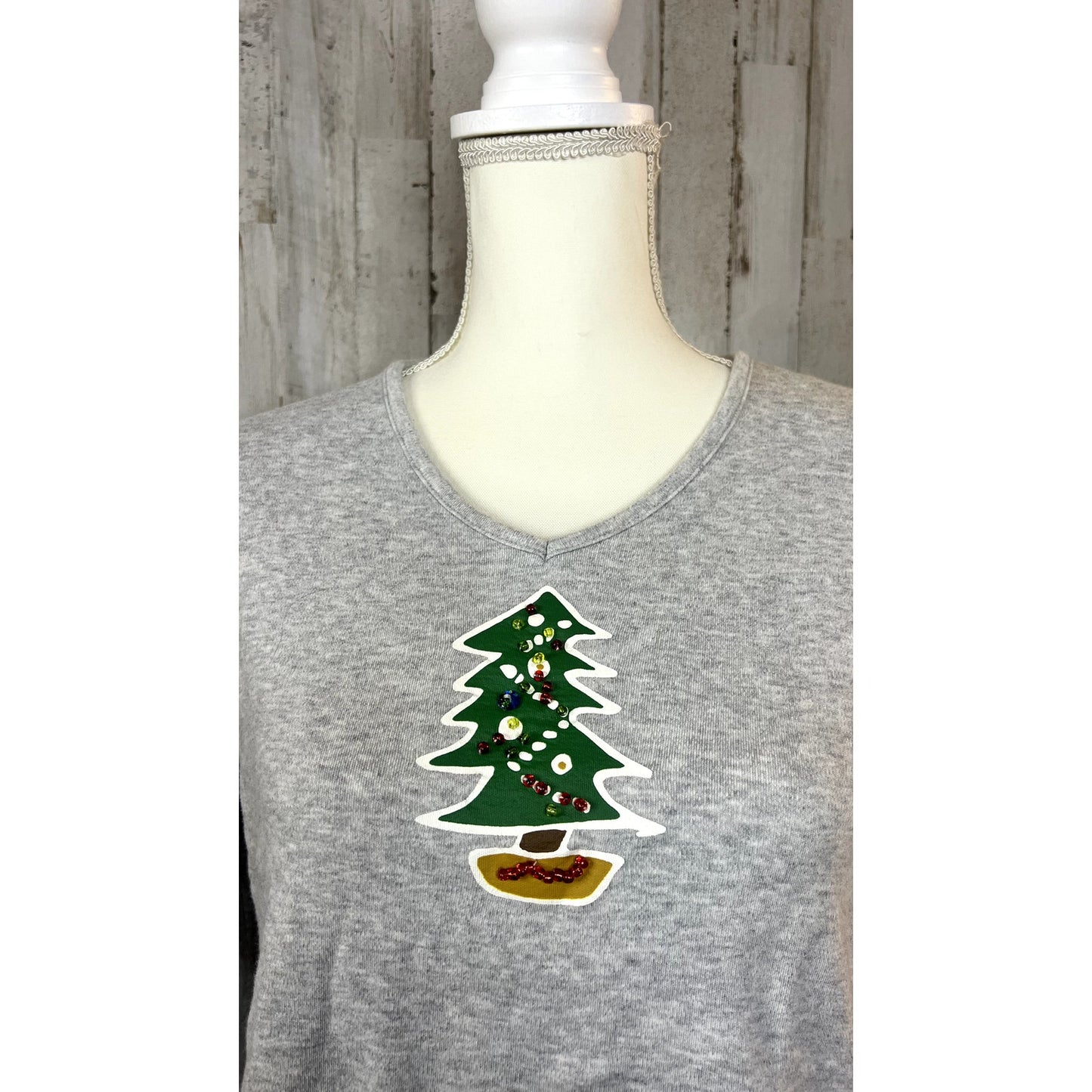 Liz Claiborne Women's XL Gray Holiday Christmas Tree Long Sleeve T-Shirt