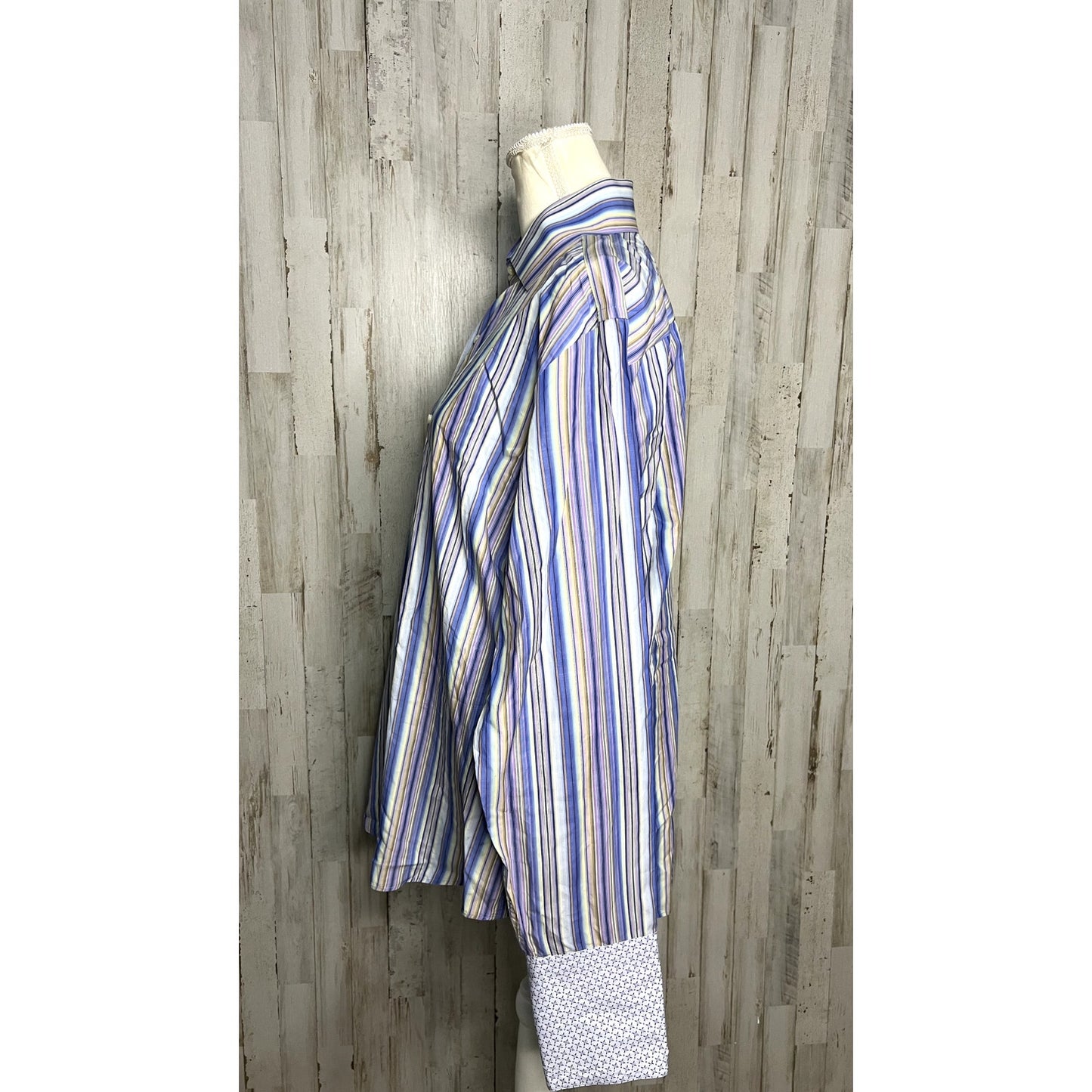 Banana Republic Men's Size Large 16-16.5 Multicolored Striped Button-Down Shirt