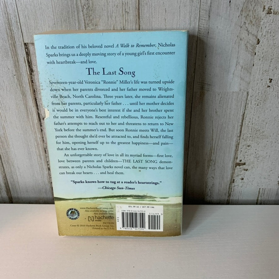 The Last Song Nicholas Sparks Paperback Movie Tie In Edition