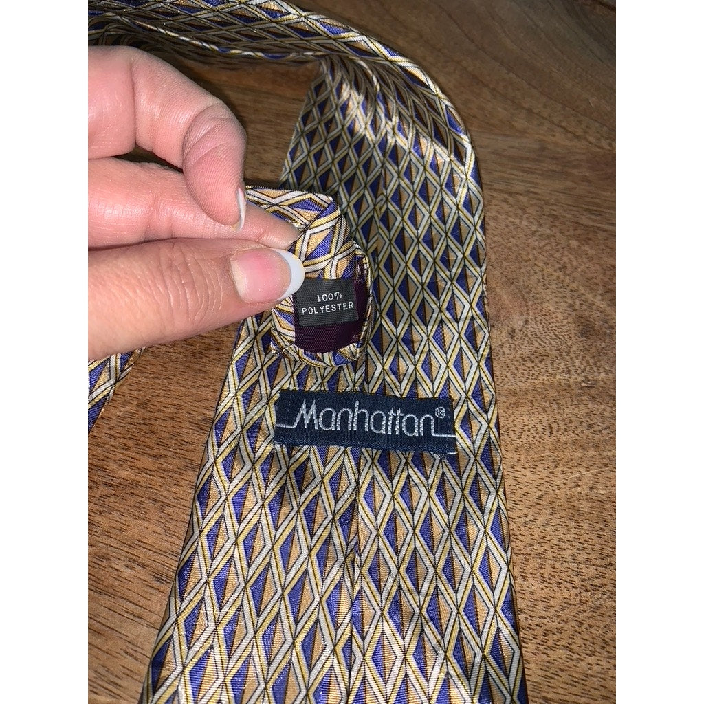 Manhattan Men's Geometric Pattern Necktie Multicolor Classic Length Tie