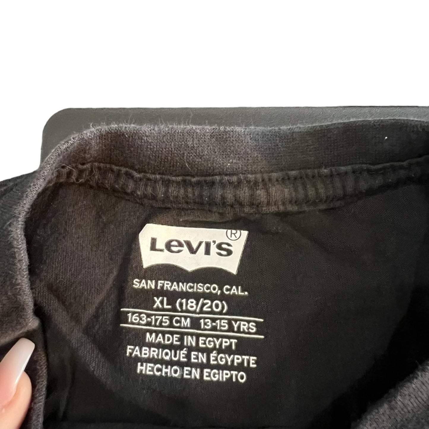 Levi's T-Shirt Boys XL Black Short Sleeve Graphic Camo Batwing Logo
