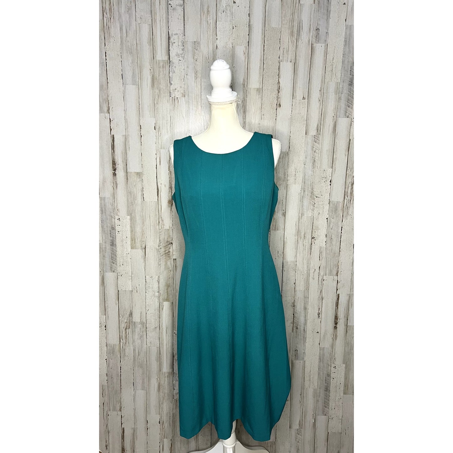 Jones New York Women's Size 10 Teal Sleeveless Sheath Fit & Flare Dress