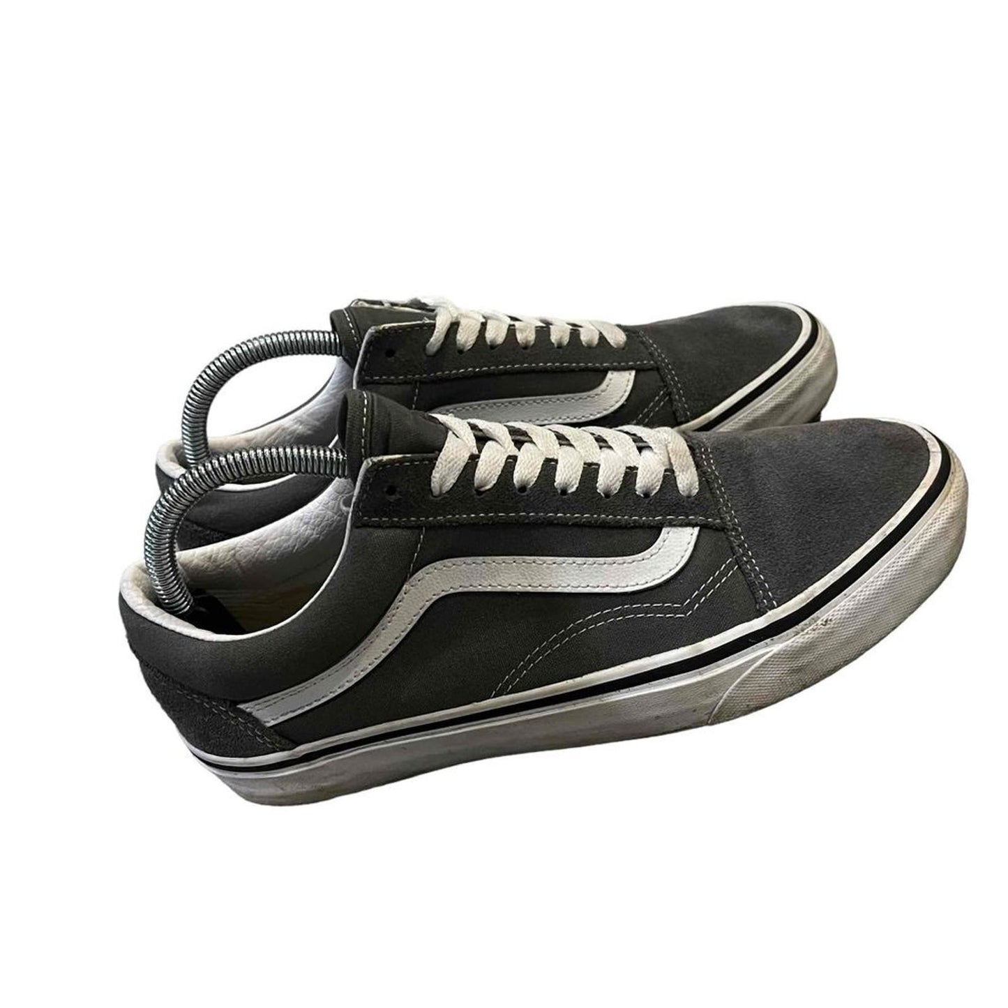 Vans Old Skool Grey Low-Top Lace-Up Unisex Sneakers Size Men 8 / Women 9.5