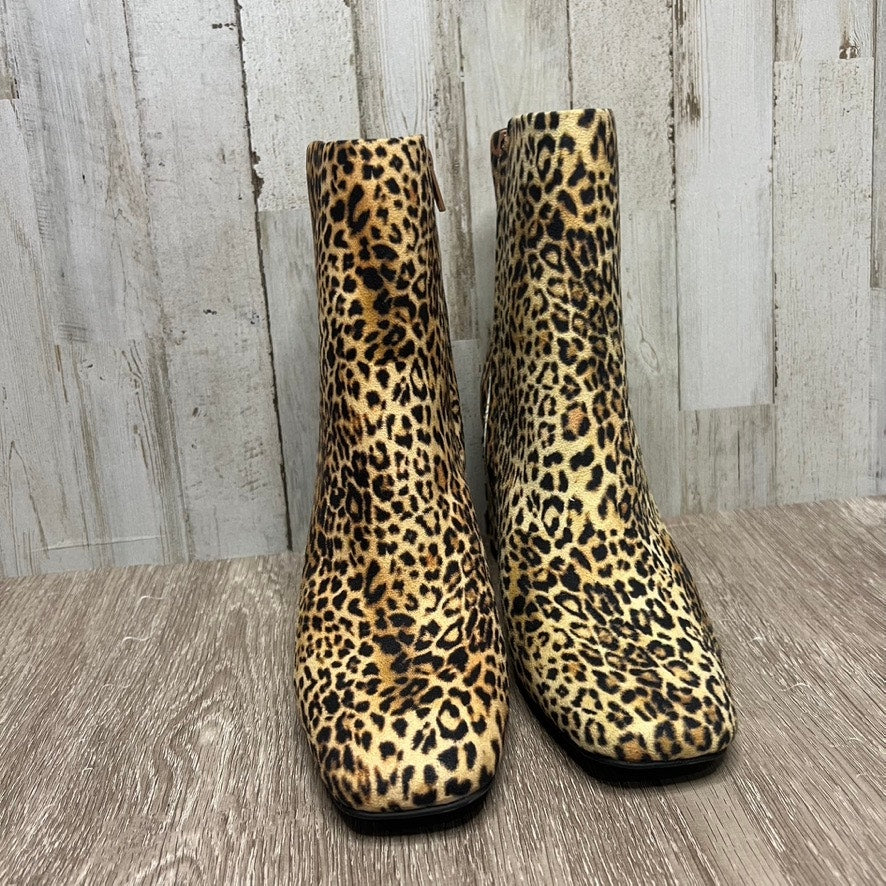 Sugar Women's Leopard Print Ankle Boots Size 7M Square Toe Chunky Heel Zip