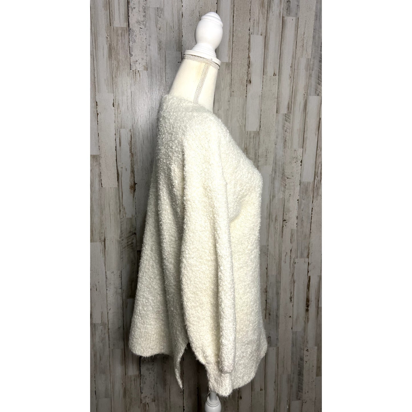 Anthropologie Pilcro Women's XS Ivory V-Neck Tunic Sweater Casual