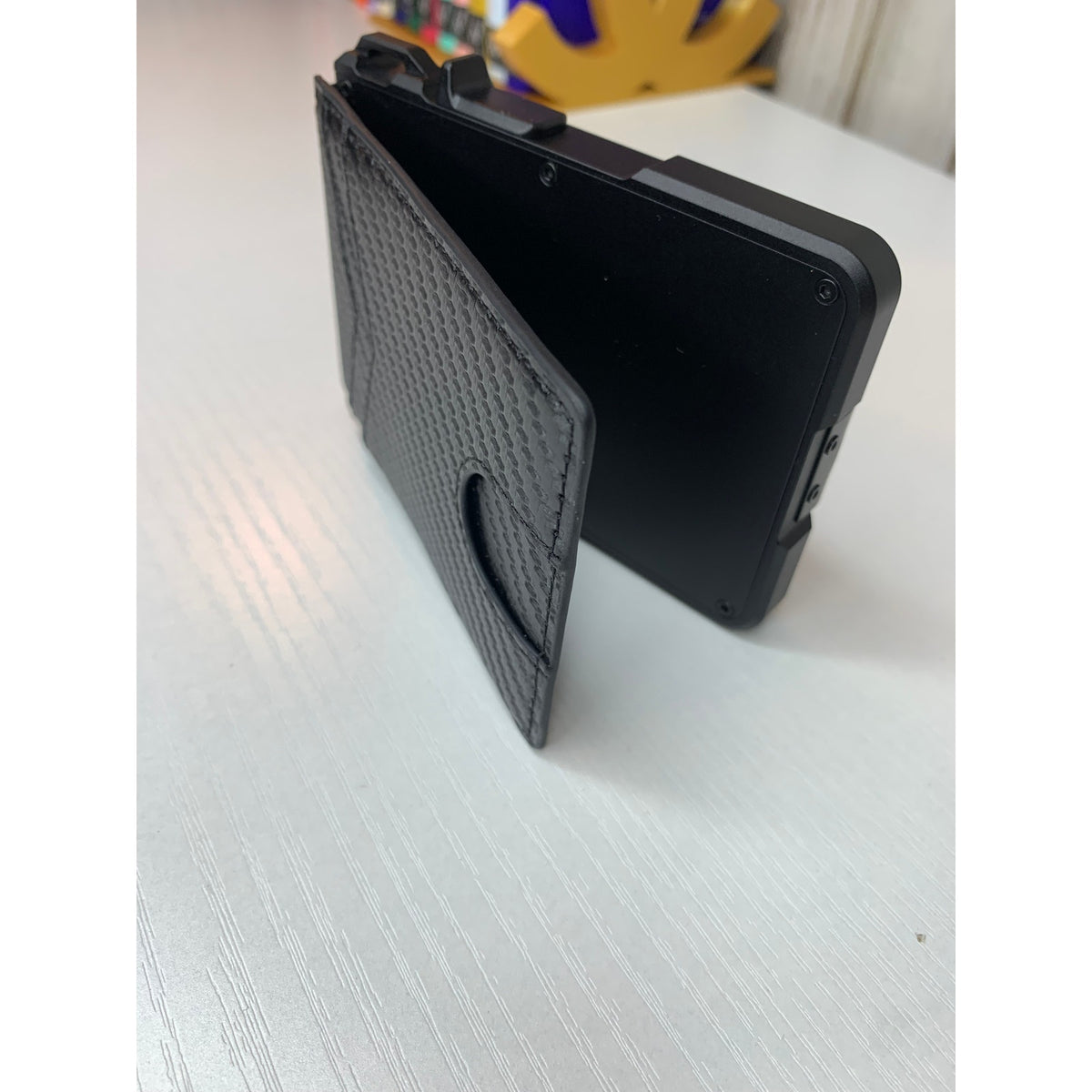 TOSN Slim Pop-Up Wallet Mens Black RFID Blocking Card Holder ID Window