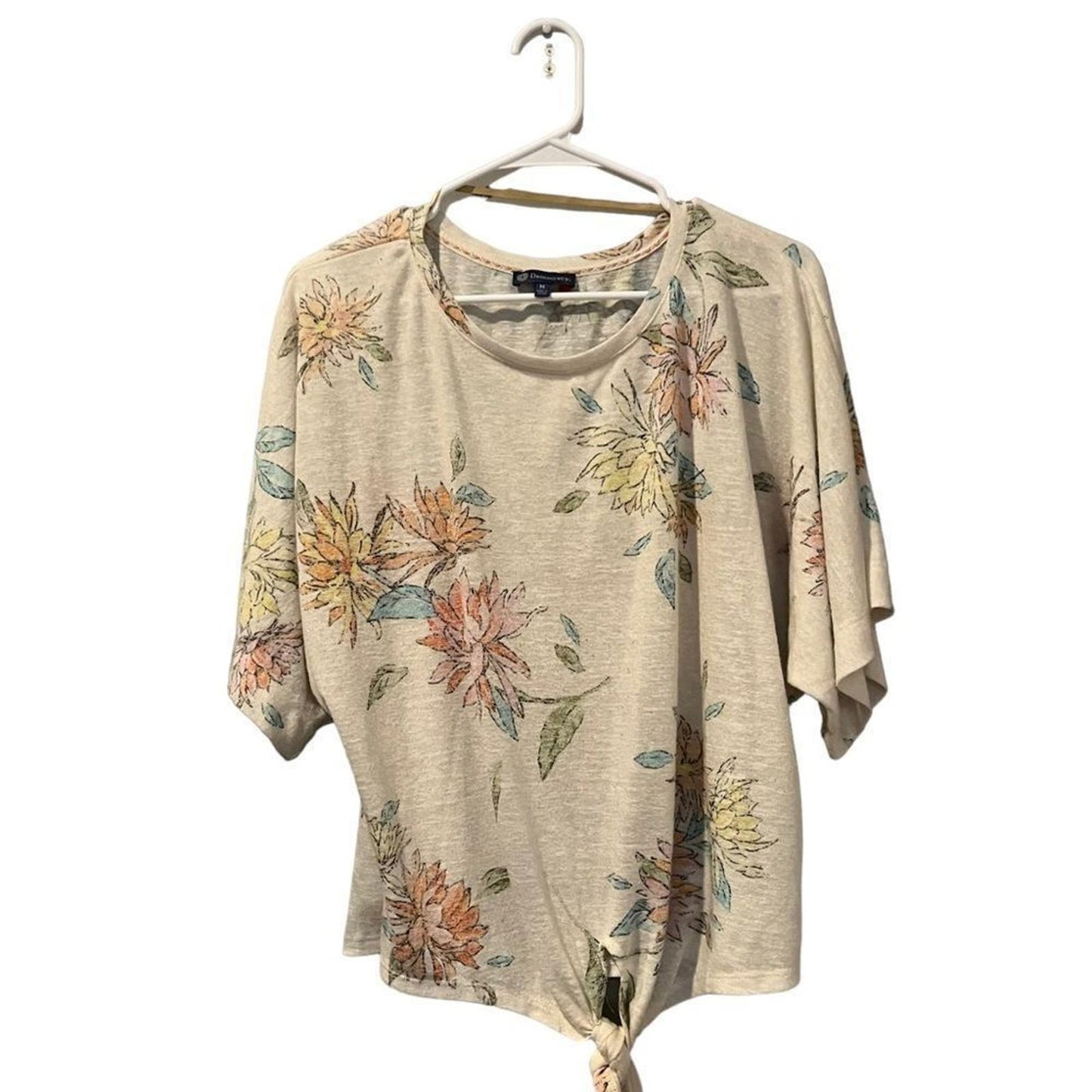 Democracy Women's Floral Print Tie Front Short Sleeve Top Size Medium