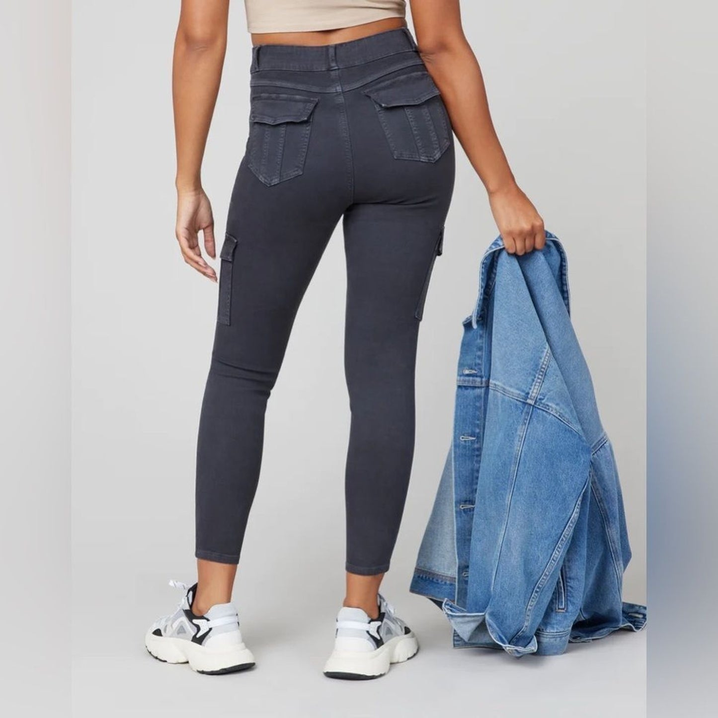 NWT SPANX Cargo Pants Women's Medium Black High Rise Pull-On Ankle Utility