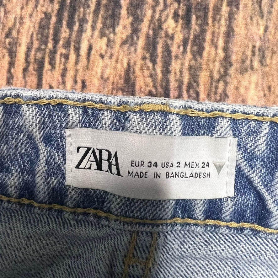 Zara Women's Distressed Mom Jeans Size 2 Light Blue High-Waisted