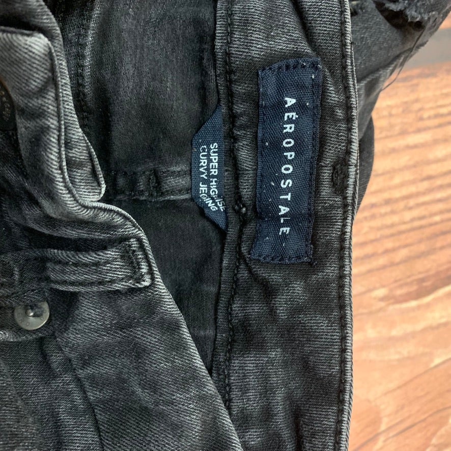 Aeropostale Jeans Womens Size 6 Black Super High Rise Curvy