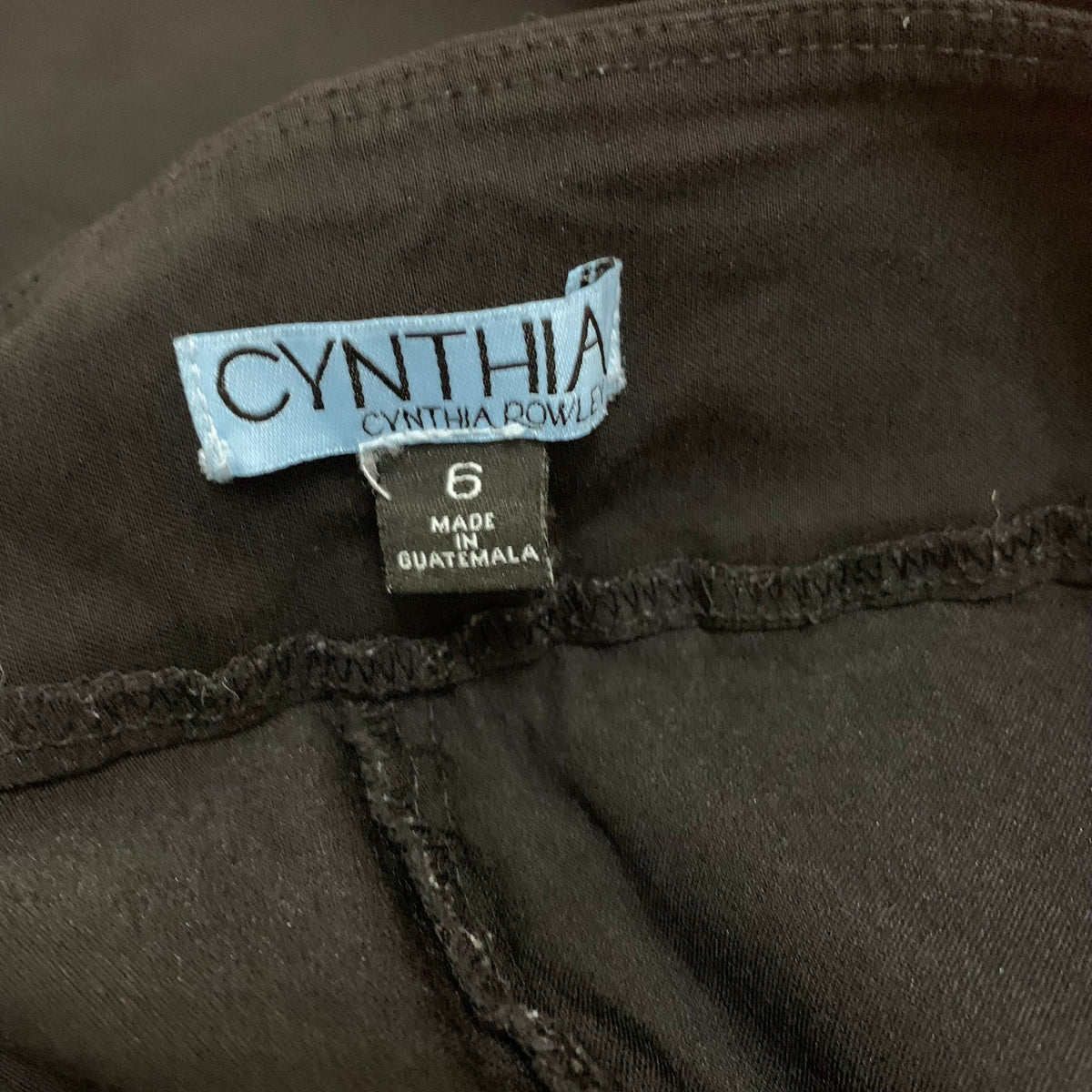 Cynthia Rowley Black Straight Leg Ankle Pants Size 6